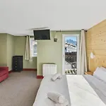Turan Les Deux Alpes