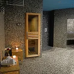 Turan & Hotel