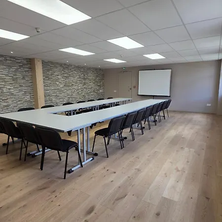 Ξενοδοχείο Turan & 3*