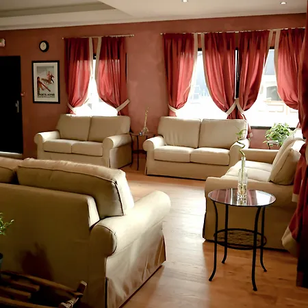 Hotel Turan &