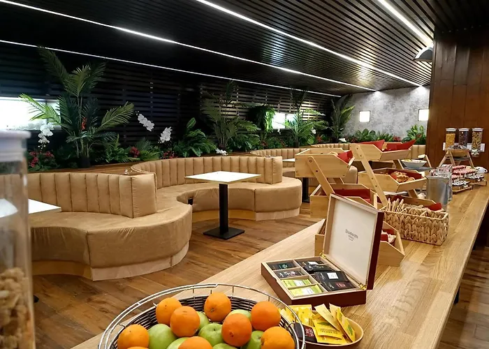 Turan & Ле-дез-Альп