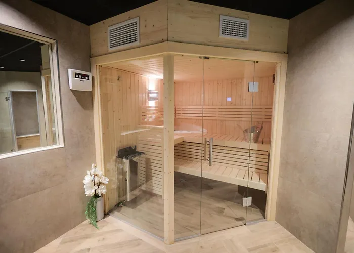 Turan & Hotel Les Deux Alpes